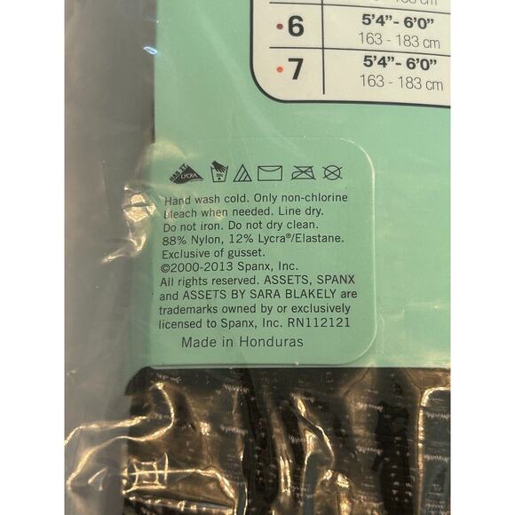 Assets by Spanx Sara Blakely Shaping Tight Women Size 2 Black Textured Wish Bone - Picture 4 of 4